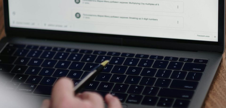 İçerik Kalitesi ve E-E-A-T İçerik Kalitesi ve E-E-A-T
